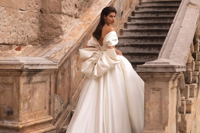 ¿Cúal es la mejor forma de elegir joyas para novia según el vestido de boda?